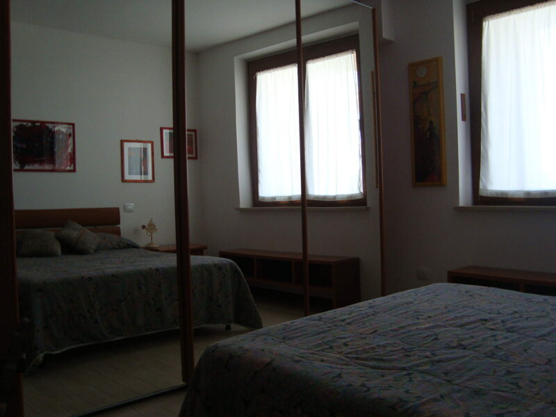 4b5324b7-3743-4b0c-8573-e1ea26ed6378