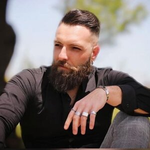 giarrusso.jpeg giarrusso.jpeg