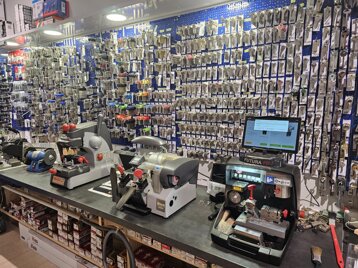 609601eb-a6c1-48bd-9608-1f705de2e1bd