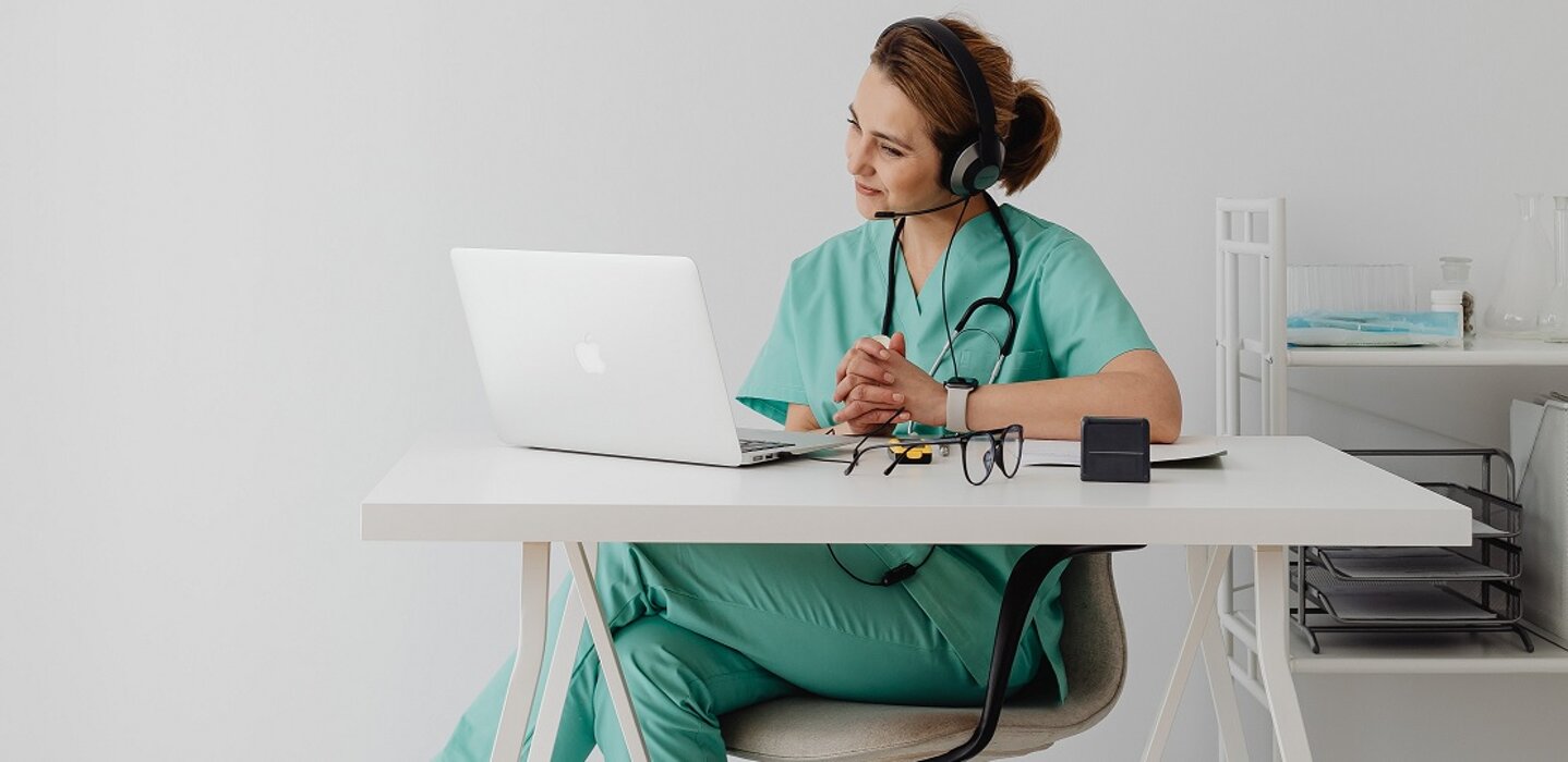 d7d33224-6d4e-4841-b3cf-e3a00eec2e3b