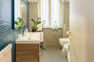 claudia%20roma_-6.jpeg claudia%20roma_-6.jpeg