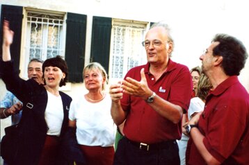 d902583e-c130-4db1-92d9-11f8679090e7