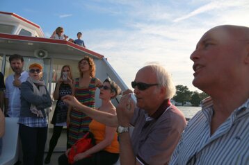 3caf0dfb-0cf5-484c-b582-f88175e7a5ee