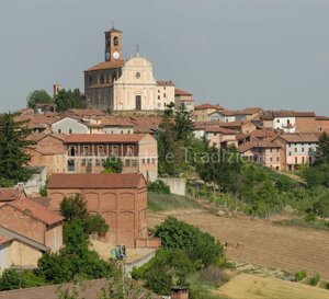 La Chiesa vista dal cimitero