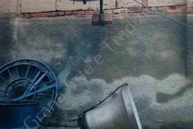 In attesa di essere issate nella cella campanaria