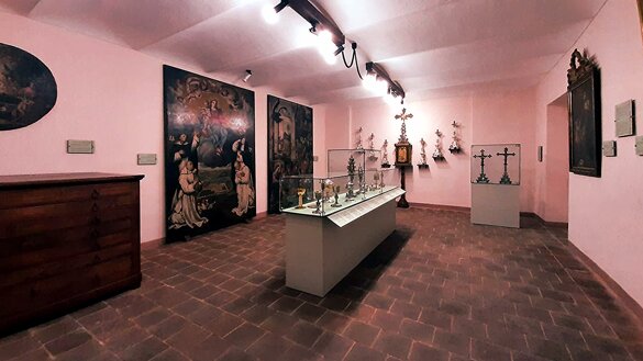 fd2e8042-40ea-4d03-8ef8-92217803879f