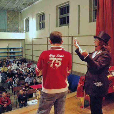 Uno degli ultimi spettacoli tenuti nel salone