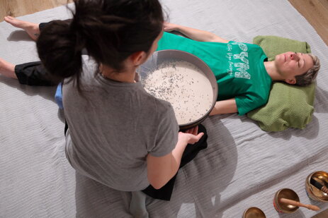 b843fc68-f826-4e13-8874-10f85d839c65 b843fc68-f826-4e13-8874-10f85d839c65