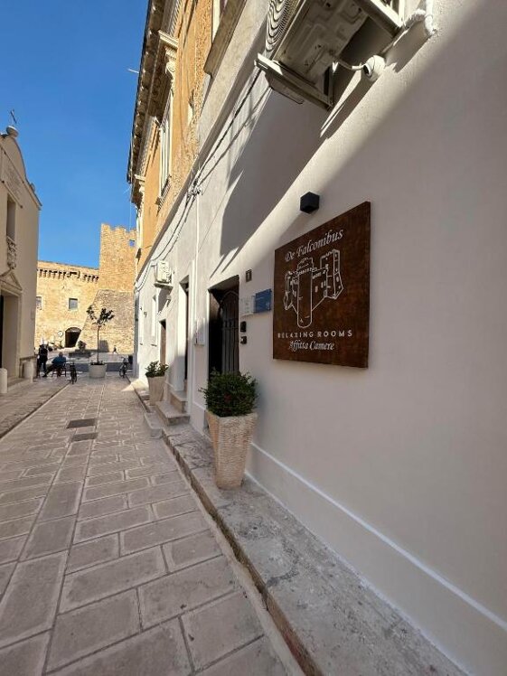 979dc43c-7509-41f8-abae-e90212d7d6b0