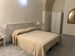 a2501c71-c666-47b6-b9b8-e73c61d2aa6f