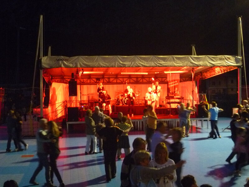 SERATA DANZANTE CON L'ORCHESTRA 