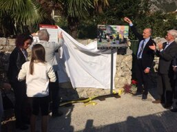 0140c33f-4862-4b4c-aea1-8f13eb6dff8b