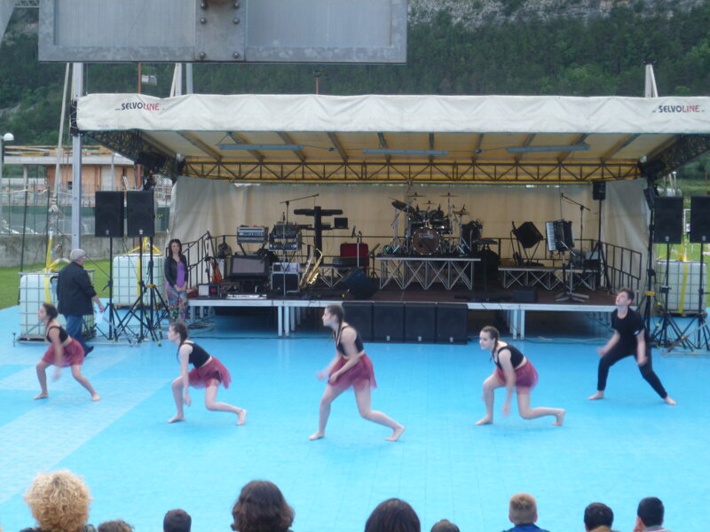 ACCADEMY OF DANCE AND BALLROOM