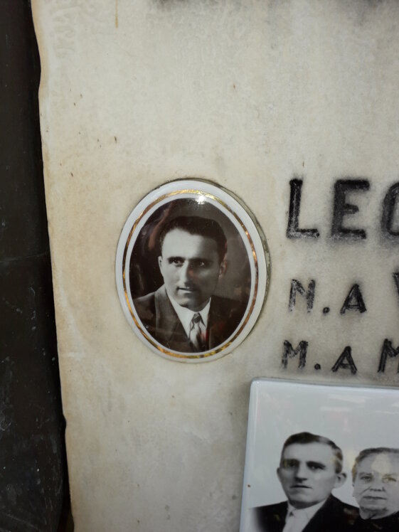 e996ab22-d381-4b80-b384-3e3cdc008b82