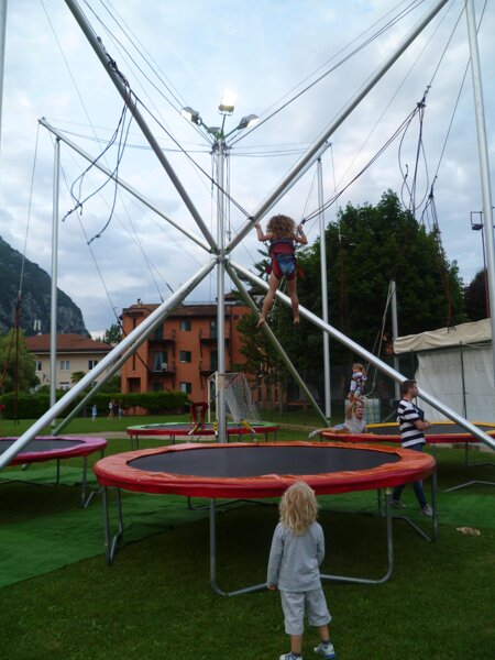 GIOCHI PER BAMBINI GIOCHI PER BAMBINI