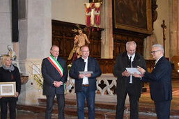 a064ee7e-a063-418e-8a99-2124d42175d5