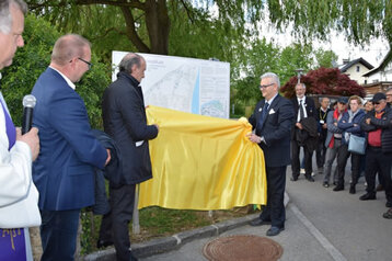 9793d599-f126-448a-ae8b-b3248231d129