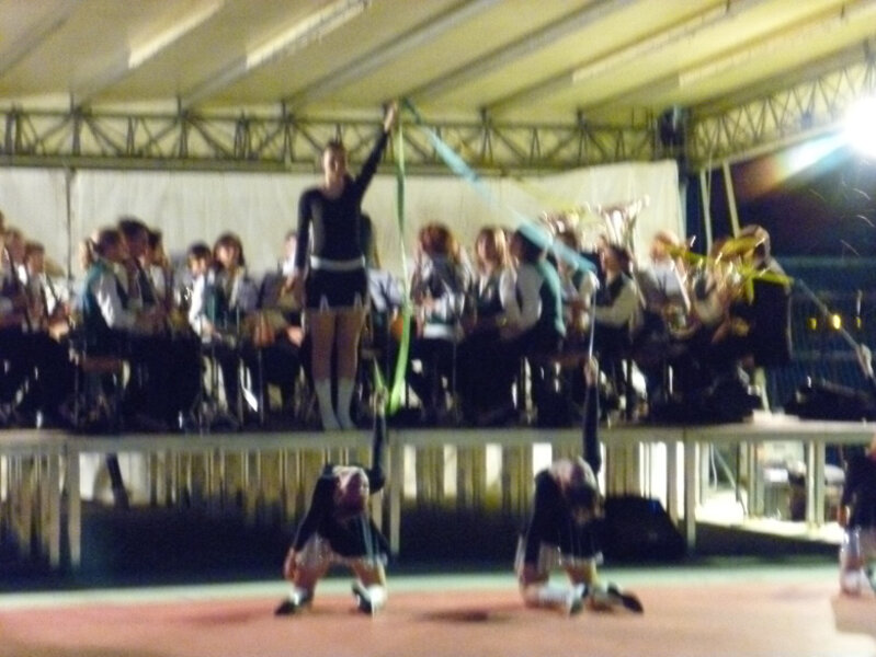 BANDA SOCIALE DI DRO E CENIGA CON �A PARTECIAPZIONBE DELLE MAJORETTES