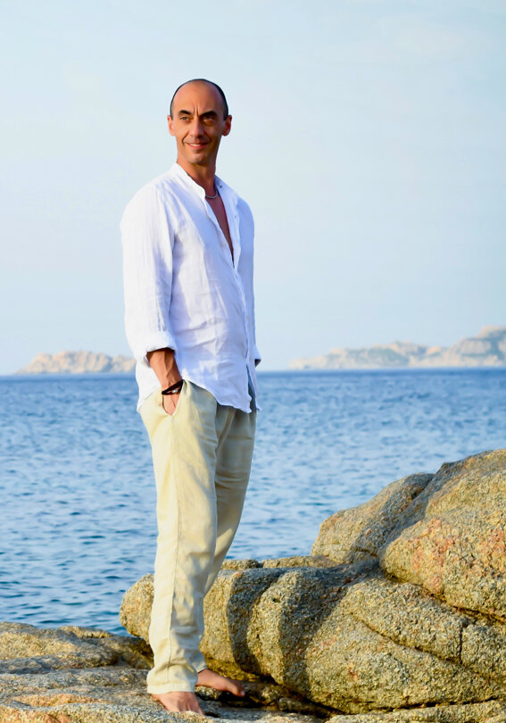 6a54061a-c93c-42de-b7f0-17a22870baac