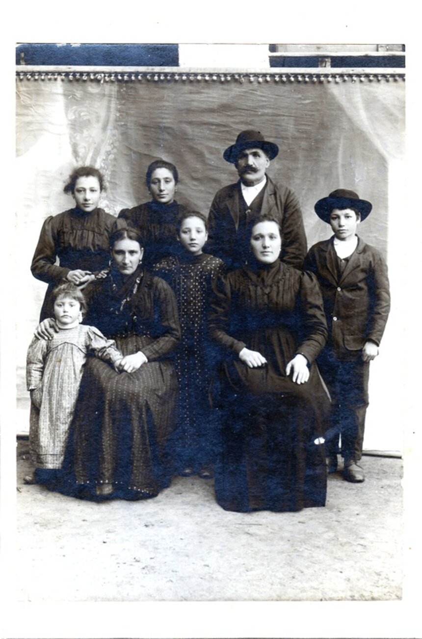 08cada14-c9c9-44b5-95bc-d9e3d88c0223 08cada14-c9c9-44b5-95bc-d9e3d88c0223