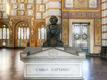 SARCOFAGO DI CARLO CATTANEO