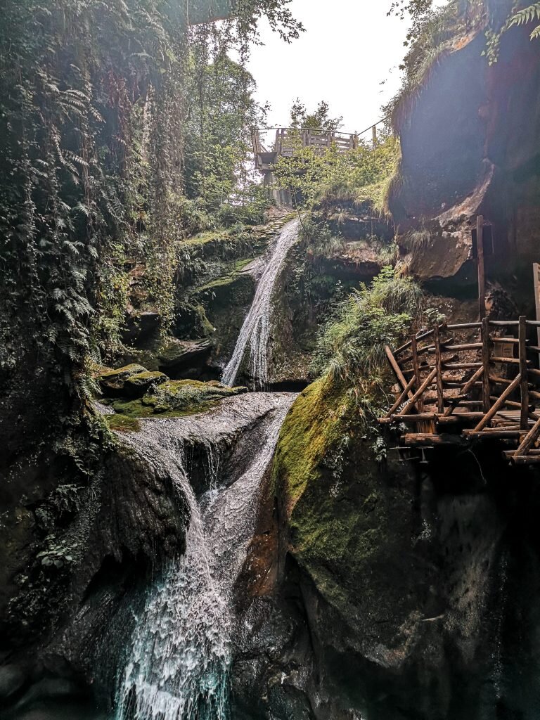 grotte-del-caglieron-3-768x1024