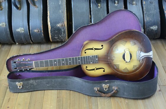 d3918b1c-e7eb-48c2-82a5-0f3f17d5a160 d3918b1c-e7eb-48c2-82a5-0f3f17d5a160