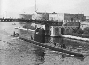 navy%20(3)_cr.jpeg