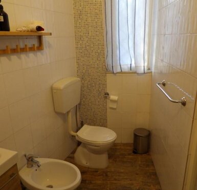 526669668.jpeg 526669668.jpeg