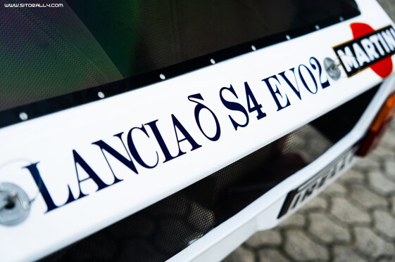 e790b4a6-8f16-4a59-a0b3-e52e1490f2fb