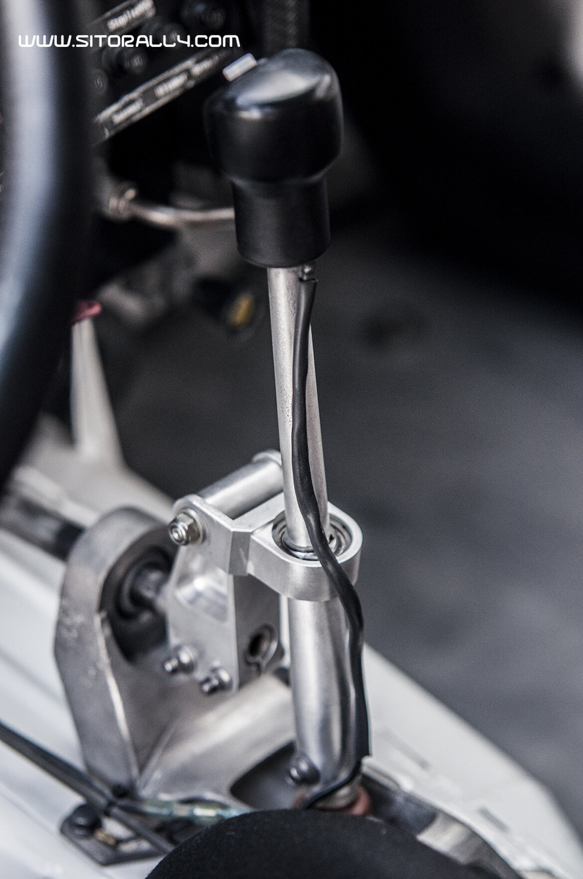 eyJlcyI6IiJ9 eyJlcyI6IiJ9