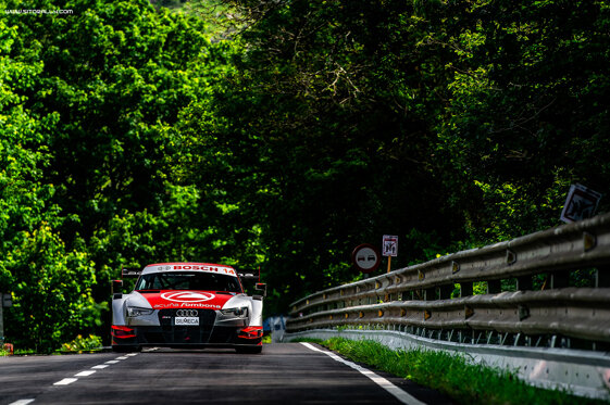 7c724b3d-c2ee-4c60-816e-8497446dad6a