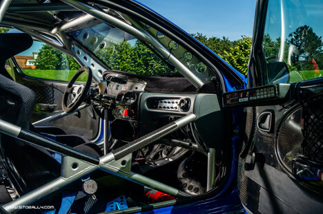 eyJlcyI6IlJlbmF1bHQgTWF4aSBNZWdhbmUgSW50ZXJpb3IifQ==