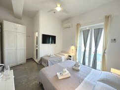 b5616057-95b1-40a3-8adb-fb81cf99852d