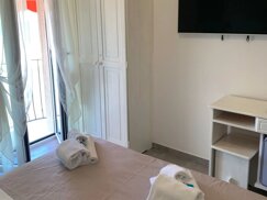 28149139-c6e1-40cf-8e2c-73279a6f79c3