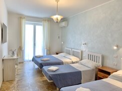 7975d1a1-6689-4227-afeb-153941c1f4d7