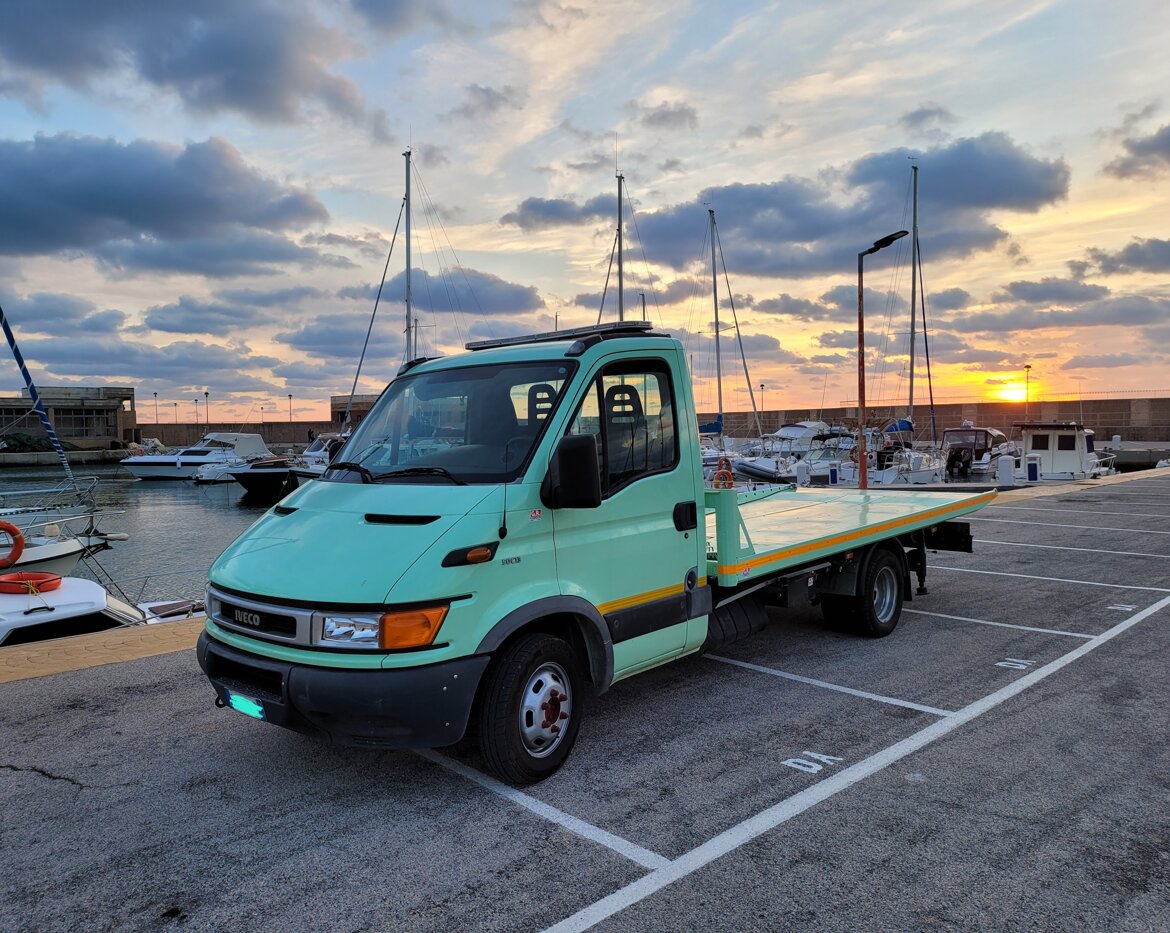 4eb1eb29-ec20-486e-9fd5-3c81b50f91b5