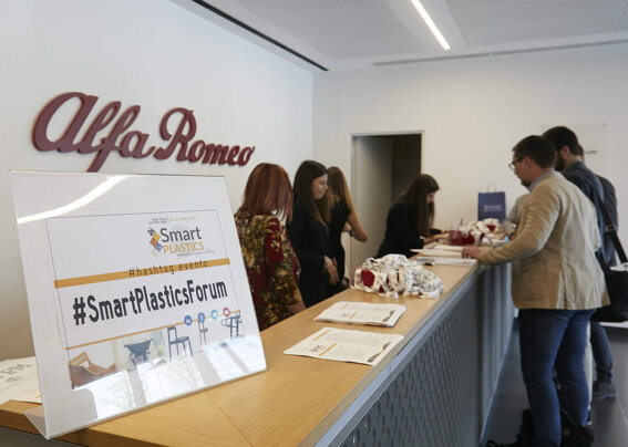 7deb9946-2316-4984-b67a-e4aa2076d384 7deb9946-2316-4984-b67a-e4aa2076d384