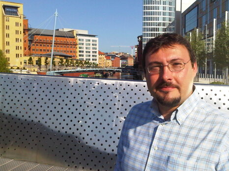 cityofbristol-20110627-jean