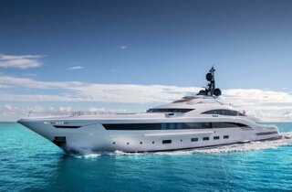 yacht%201.jpeg