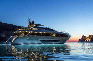 yacht%203.jpeg