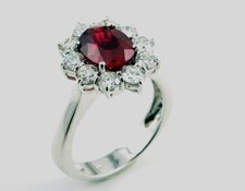 Anello in oro bianco 18 Kt con brillanti e Rubino