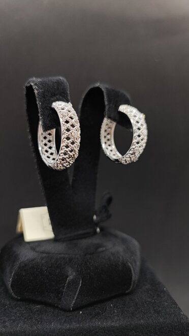 Orecchini in oro bianco 18 Kt con brillanti