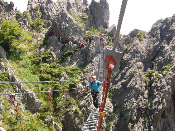 3003d68f-0051-46cd-baf3-630ba5231251 3003d68f-0051-46cd-baf3-630ba5231251