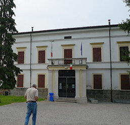 b1996da6-921e-4ec1-9fd6-6a1531d499e2