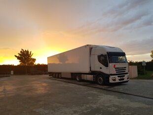 5d5c5386-4062-4452-8bbd-5269ede1e81f