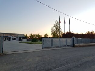 a5b0f0d8-2501-4547-931e-32b90b2ed308