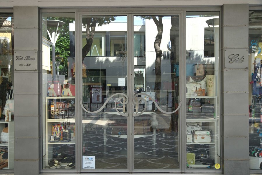 Antifurto antitaccheggio e videosorveglianza negozio Gibi