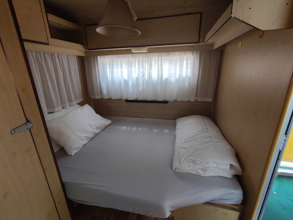 aedd38e3-77b2-4400-b8e6-6b7b7913285a