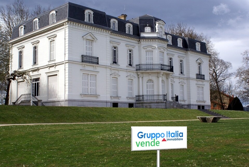 edificioconcartello edificioconcartello